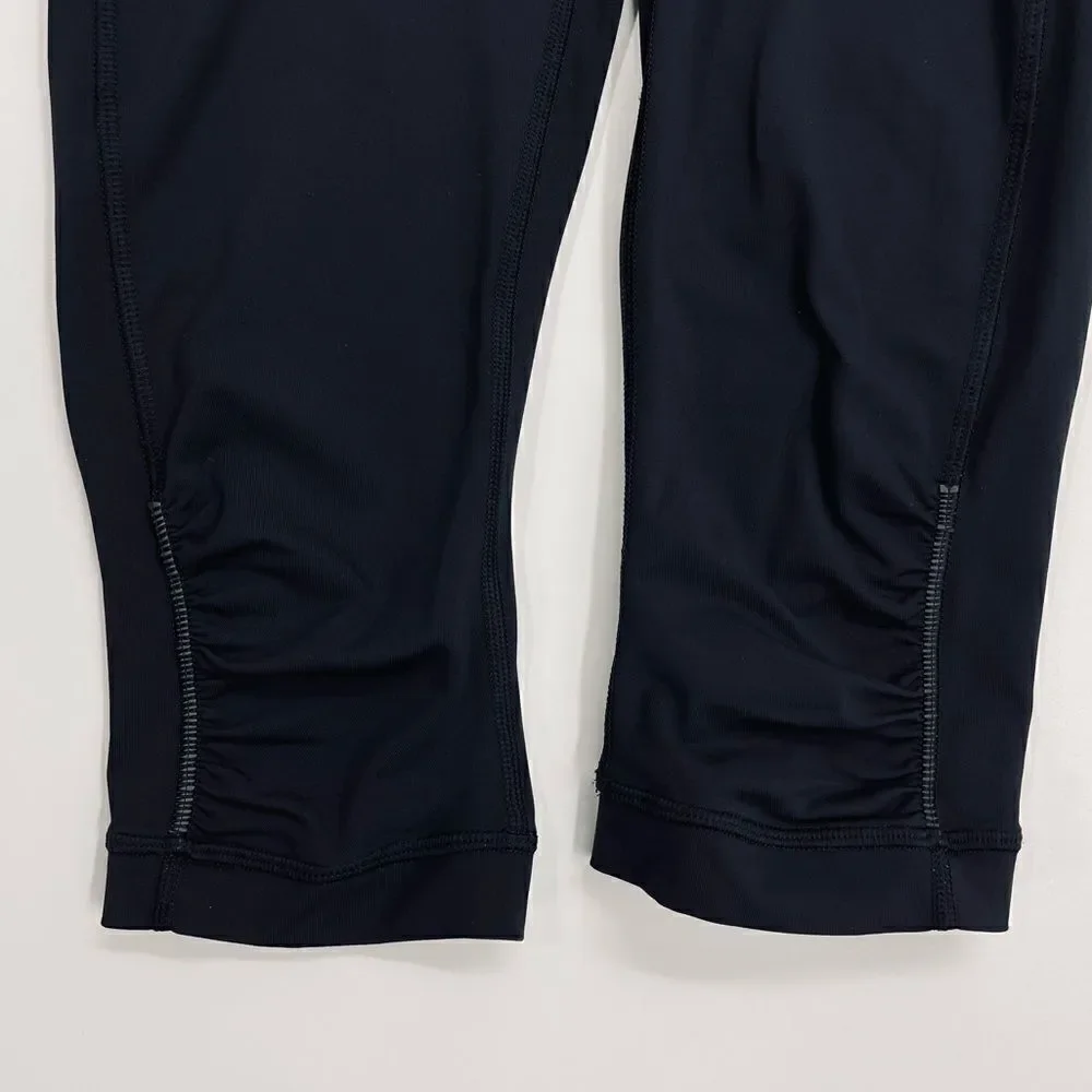 Lululemon Passion Crop III Black Flashback Static Caspian Jeweled Magenta - 4